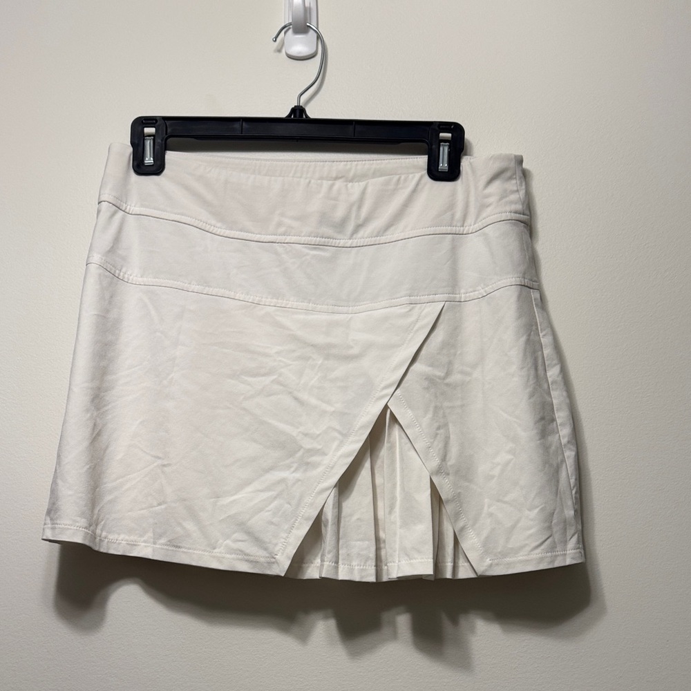 Athleta White Pleated Golf Skort